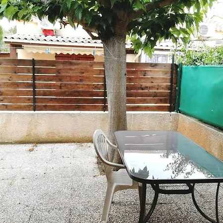 Maison De 2 A Plage A 900 M De La Plage Avec Terrasse *